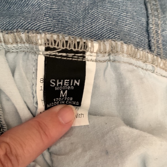 Jeans 👖 - Picture 3 of 3